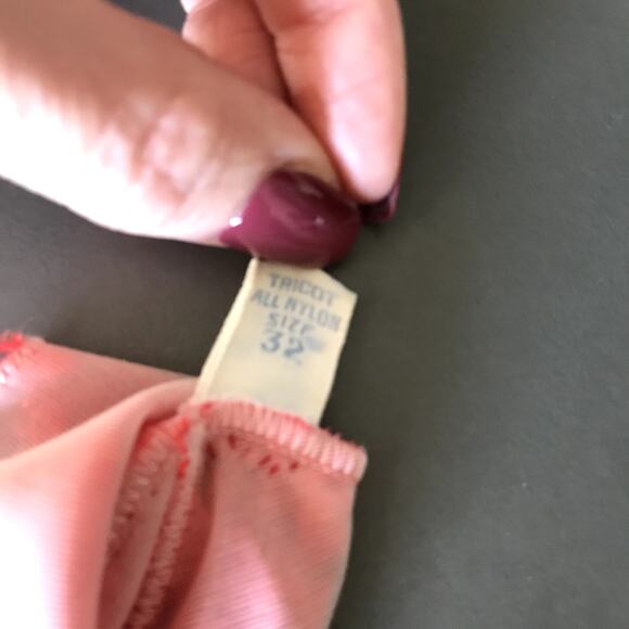 Vanity Fair Vintage Lace Nightgown - Picture 7 of 7